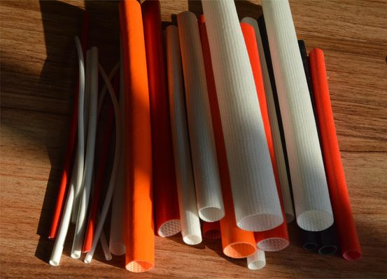 Tubos de fibra de vidrio resistentes al arco elevado Tubos de fibra de vidrio flexibles Resistencia a la corrosión