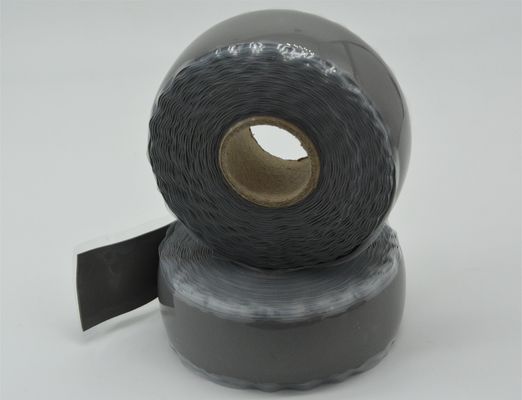 Tela eléctrica autoadhesiva de caucho de silicona 6.3N/Cm Resistividad de alto volumen
