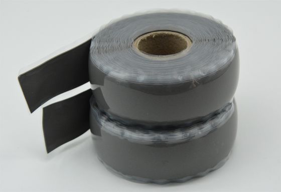 Se trata de una banda adhesiva eléctrica de silicona de caucho.