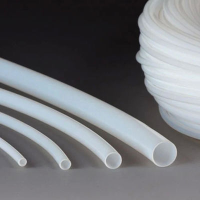 La temperatura de los tubos de PTFE se contrae por calor y se reduce a 350 °C.